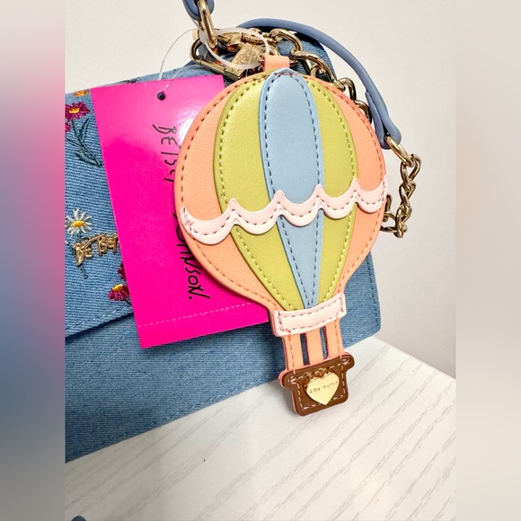 **SOLD** Betsey Johnson Floral Embroidered Denim Handbag Bag - Picture 2 of 12